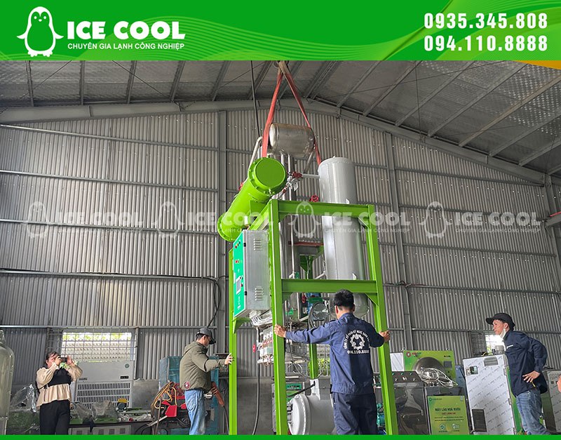 Máy đá viên tinh khiết ICE COOL 3 tấn đem lại hiệu quả cao trong quá trình sản xuất đá