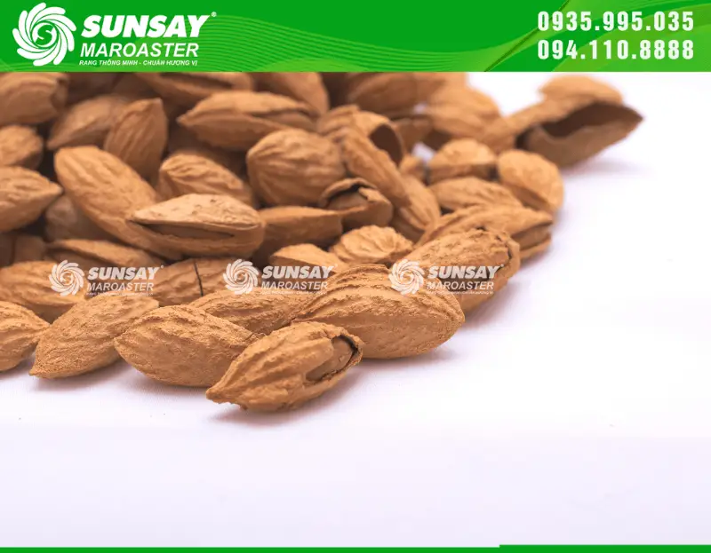 Hạnh nhân rang có mùi thơm và giữ được vị béo ngậy