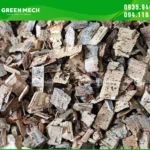 Tiêu chuẩn dăm gỗ xuất khẩu cần quan tâm: Kích thước, độ đồng đều và độ sạch Dăm gỗ thành phẩm từ máy băm gỗ họng ngang 20 tấn