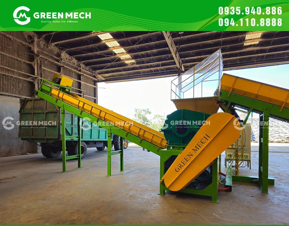 Có băng tải cấp liệu và ra liệu, tiết kiệm chi phí nhân công